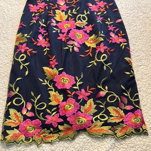 Trina Turk Leigh Tailored Vintage Boho Sheath Dress Size 2 - Picture 4 of 6